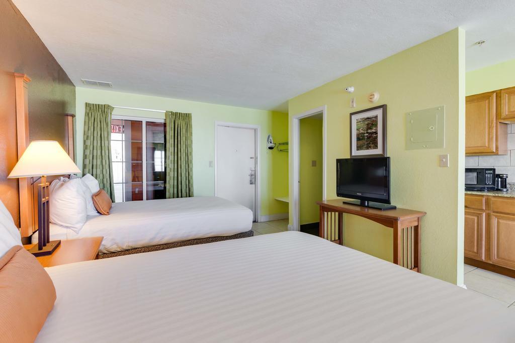Pierview Hotel And Suites Fort Myers Beach Szoba fotó