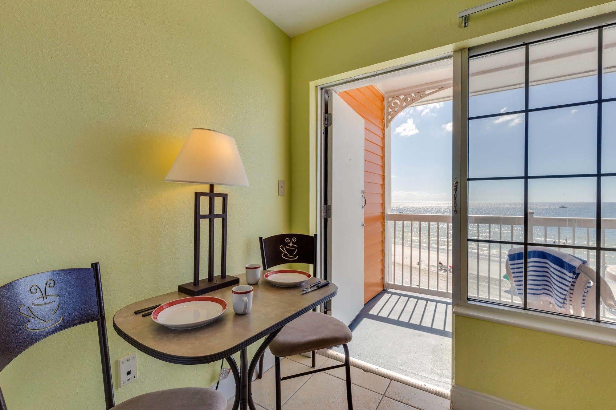 Pierview Hotel And Suites Fort Myers Beach Kültér fotó